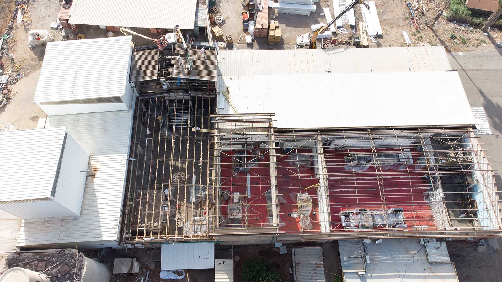קיבוץ שדה נחום מפעל אבדת החלפת גגות אסבסט לפאנל מבודד 1500 מר